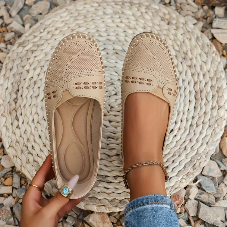 Beige / 4